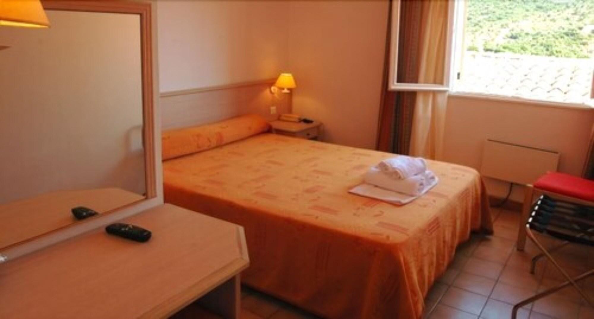 Hotel Residence San Pieru Tarcu Dış mekan fotoğraf