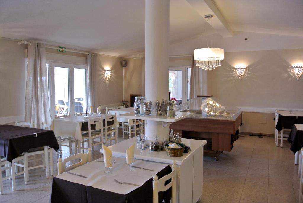 Hotel Residence San Pieru Tarcu Dış mekan fotoğraf