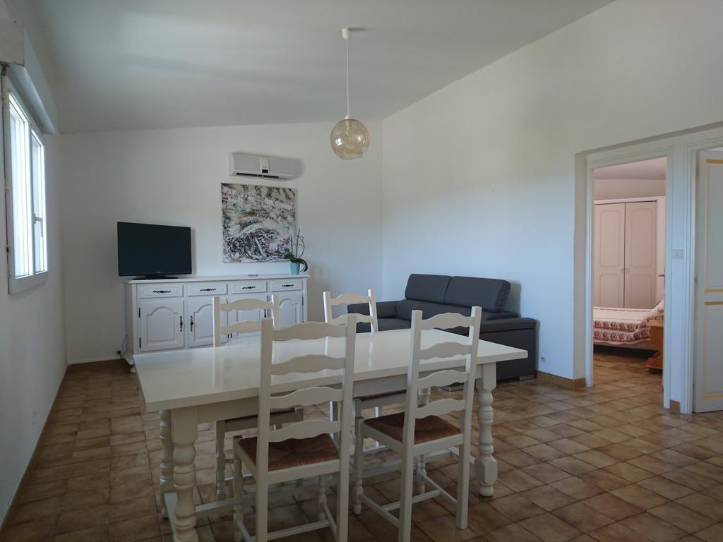 Hotel Residence San Pieru Tarcu Oda fotoğraf