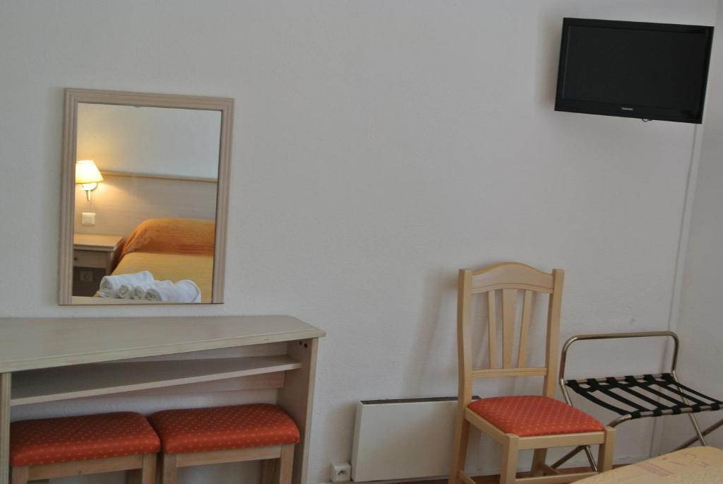 Hotel Residence San Pieru Tarcu Oda fotoğraf