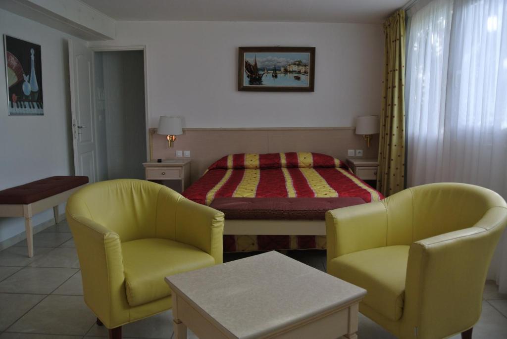 Hotel Residence San Pieru Tarcu Oda fotoğraf